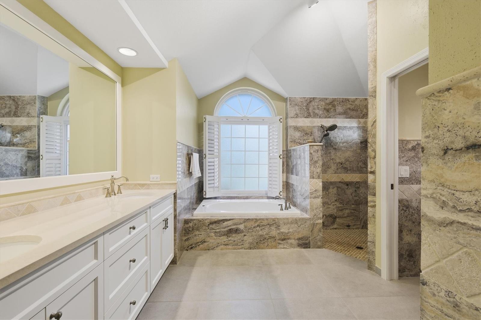 SAGE OAKS - Residential