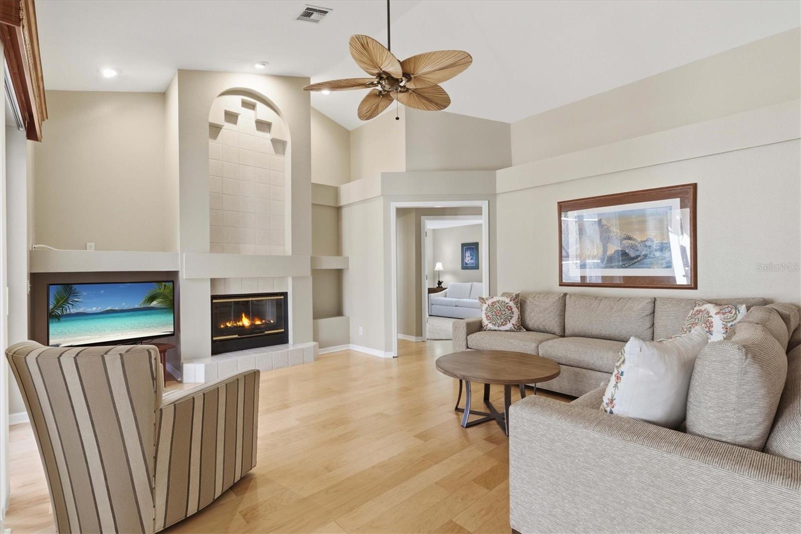 SAGE OAKS - Residential