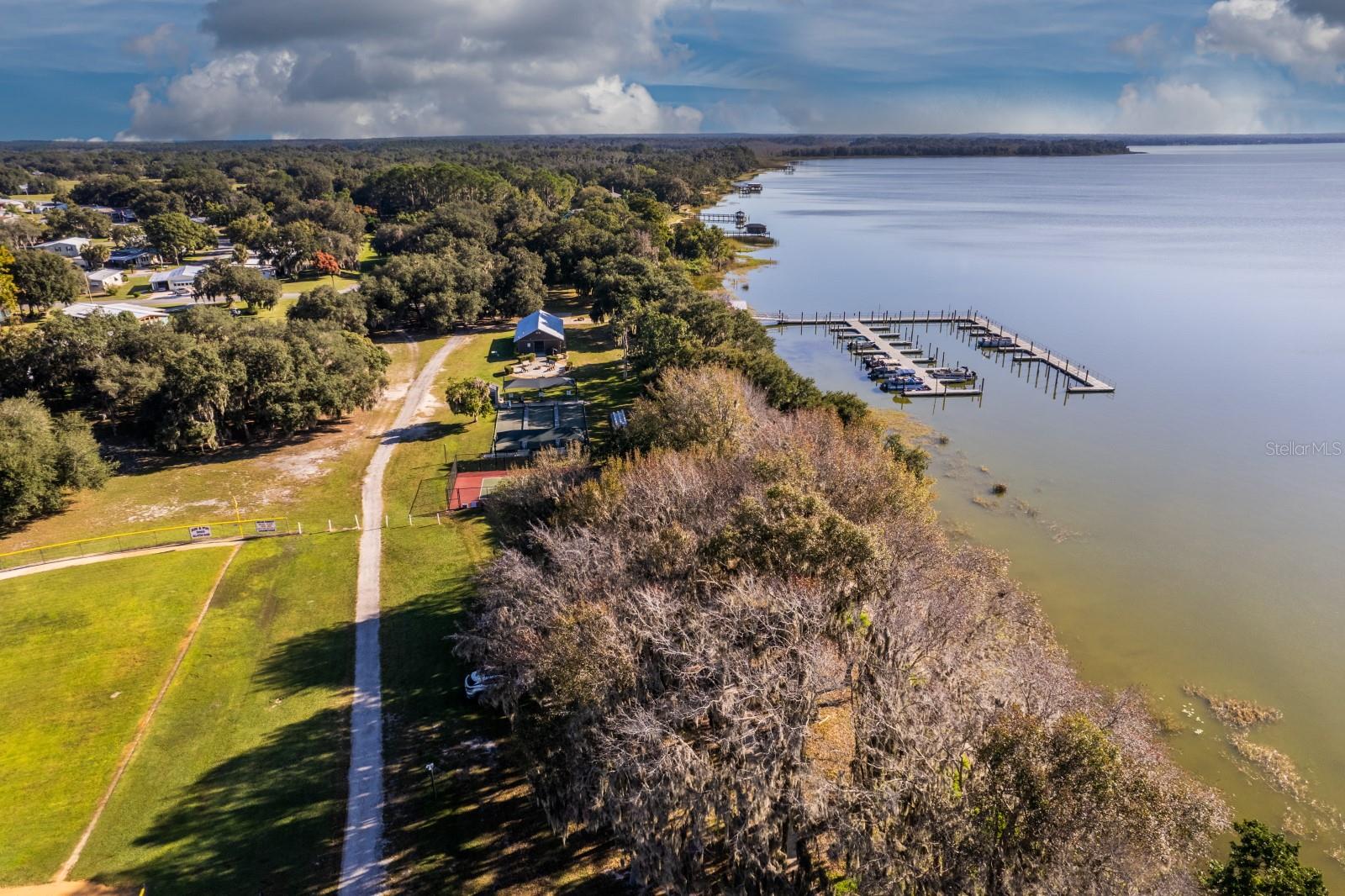 HOLIDAY LAKES SUB - Residential