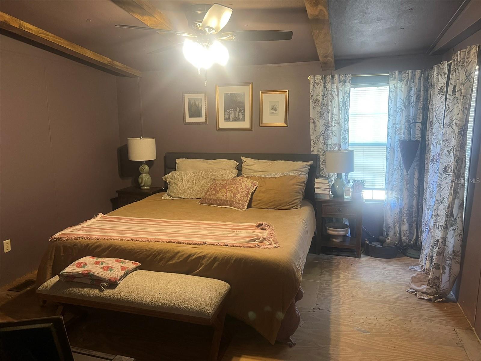 LAKE BRYANT SHORES - Residential