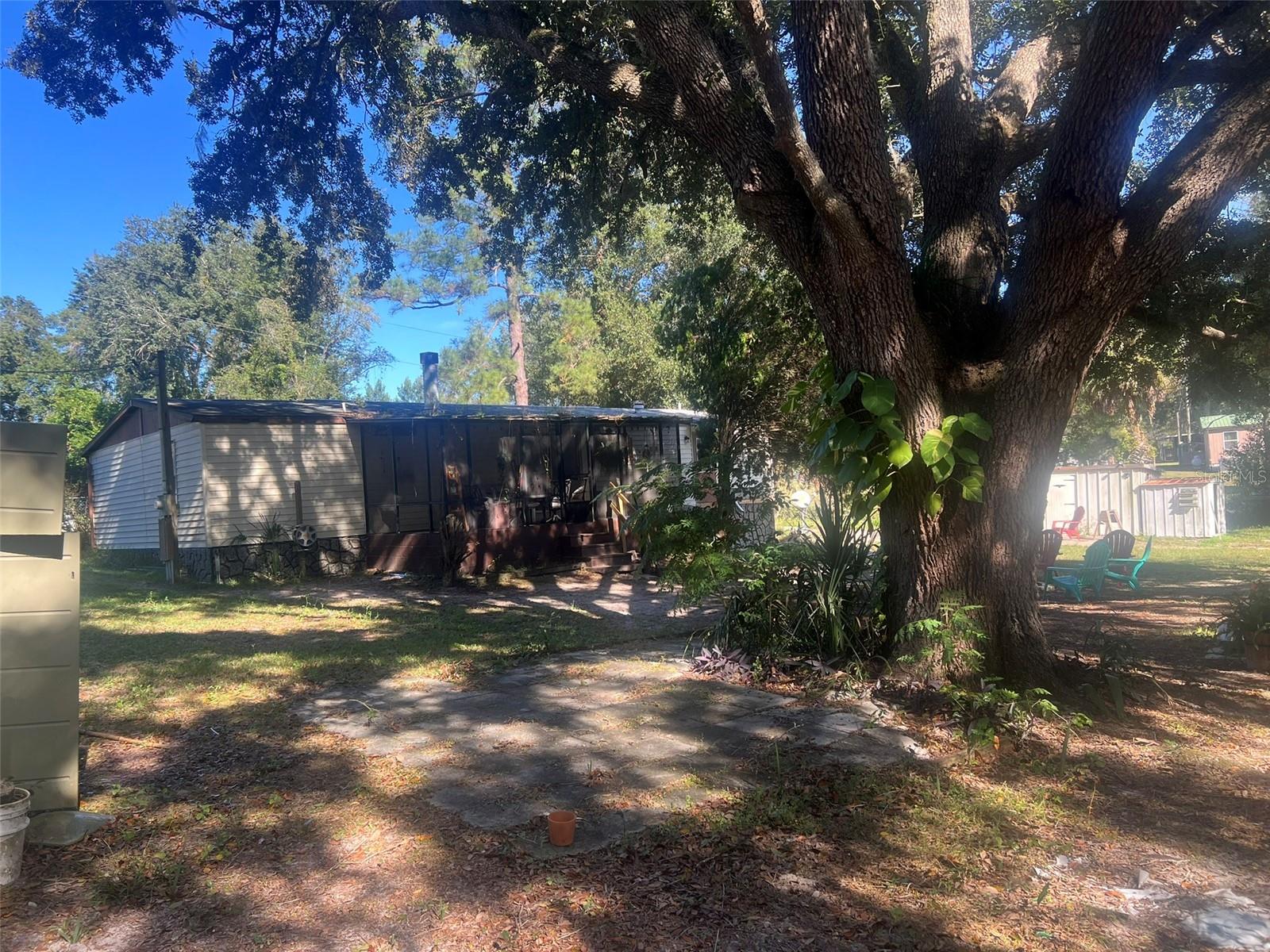 LAKE BRYANT SHORES - Residential