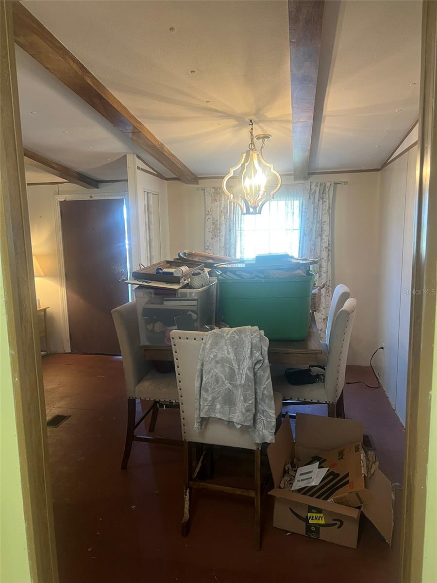 LAKE BRYANT SHORES - Residential