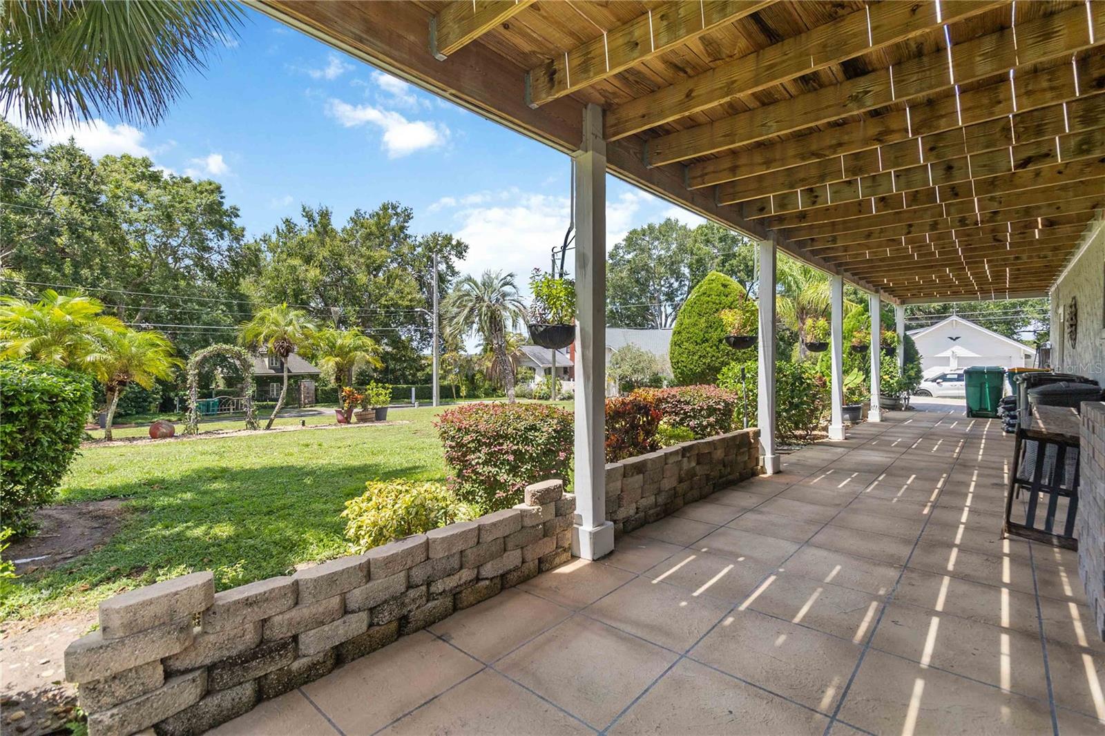 MOUNT DORA GARDNERS - Residential