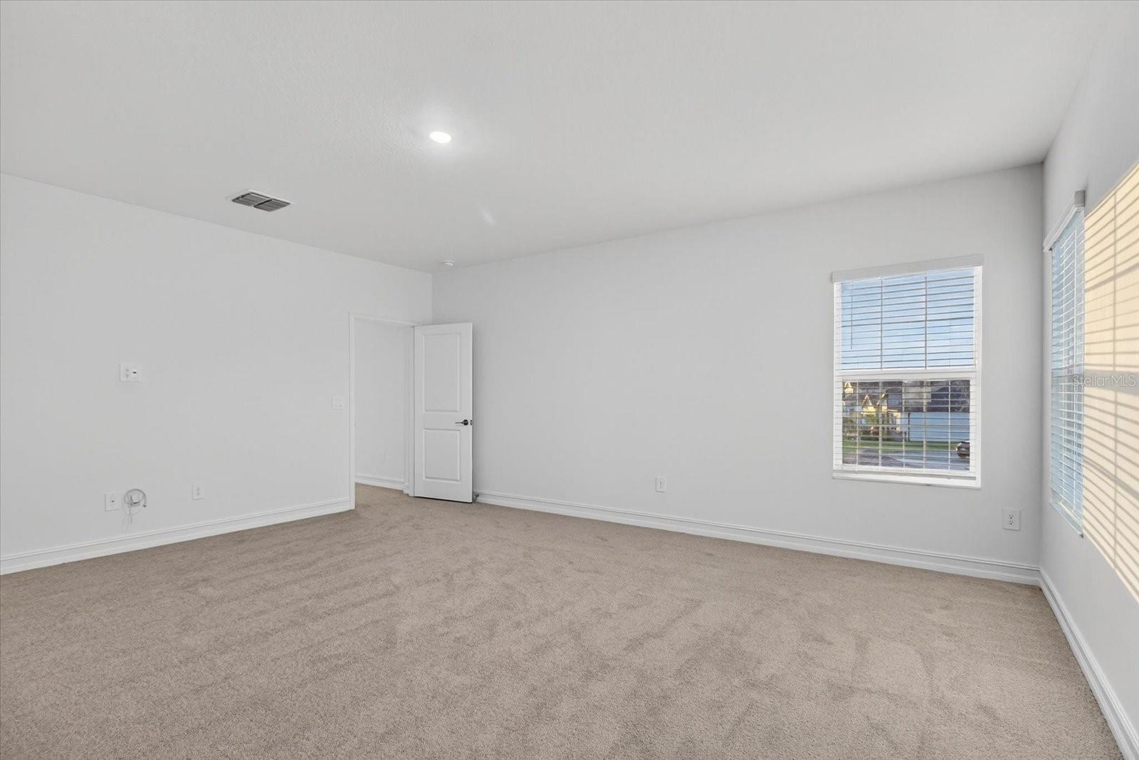 STONEGATE PRESERVE - Residential Lease