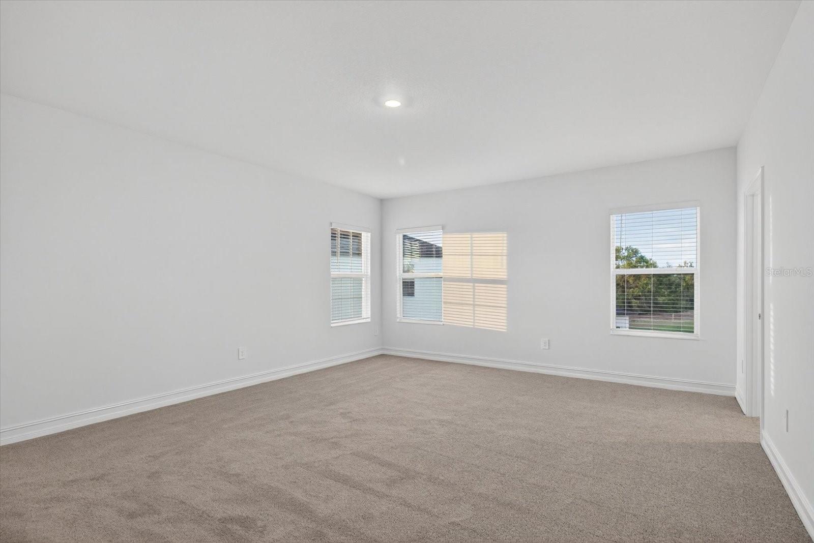 STONEGATE PRESERVE - Residential Lease