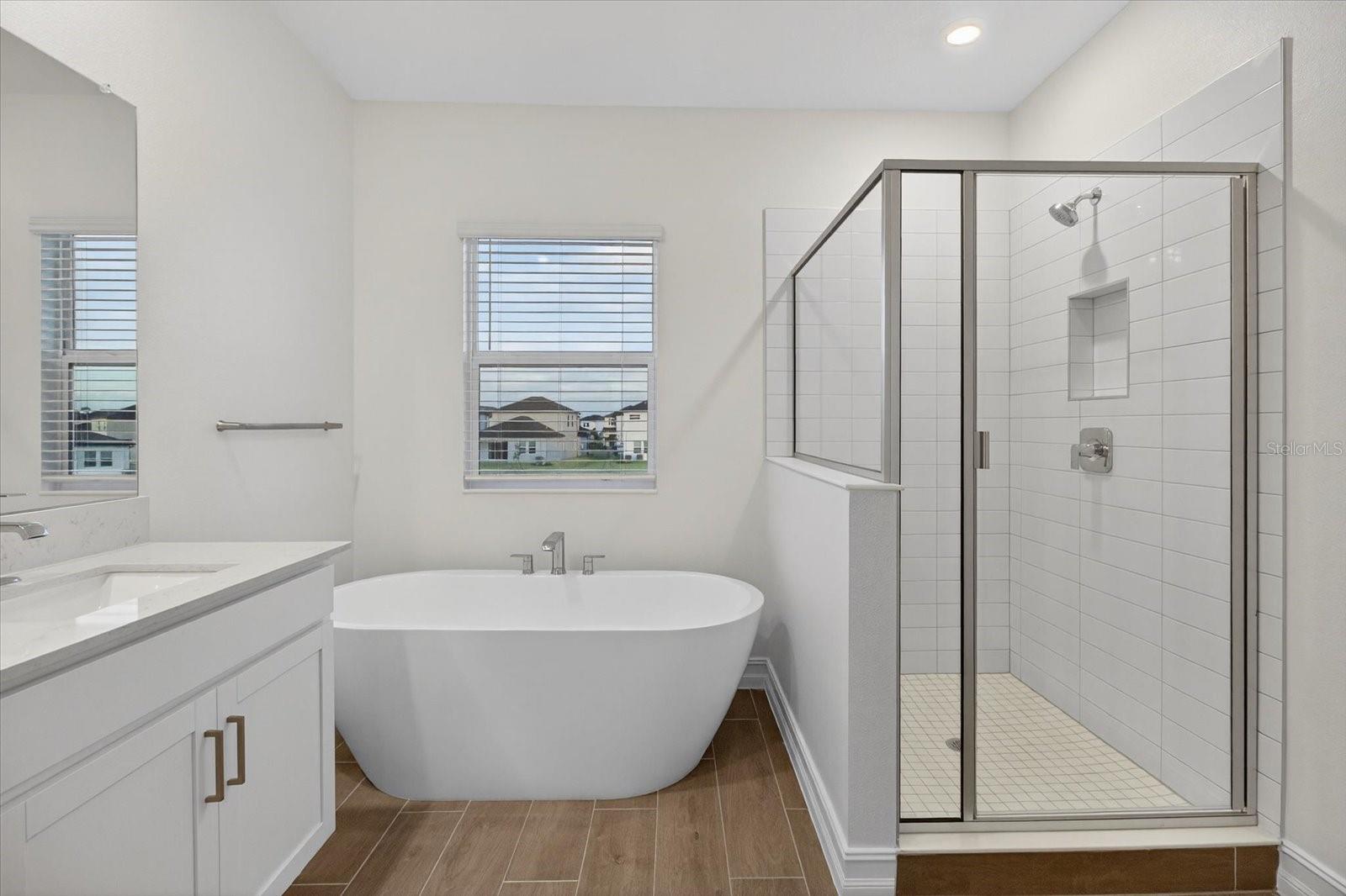 STONEGATE PRESERVE - Residential Lease