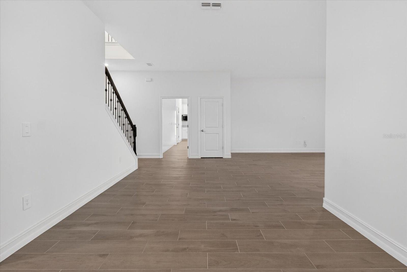 STONEGATE PRESERVE - Residential Lease