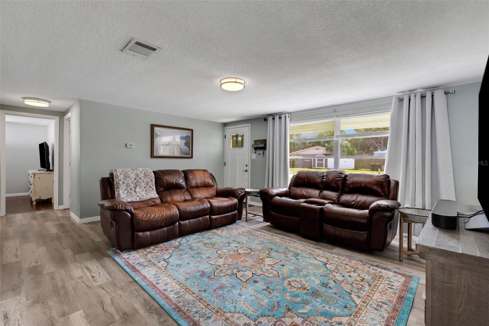 RIVERDALE RESUB - Residential