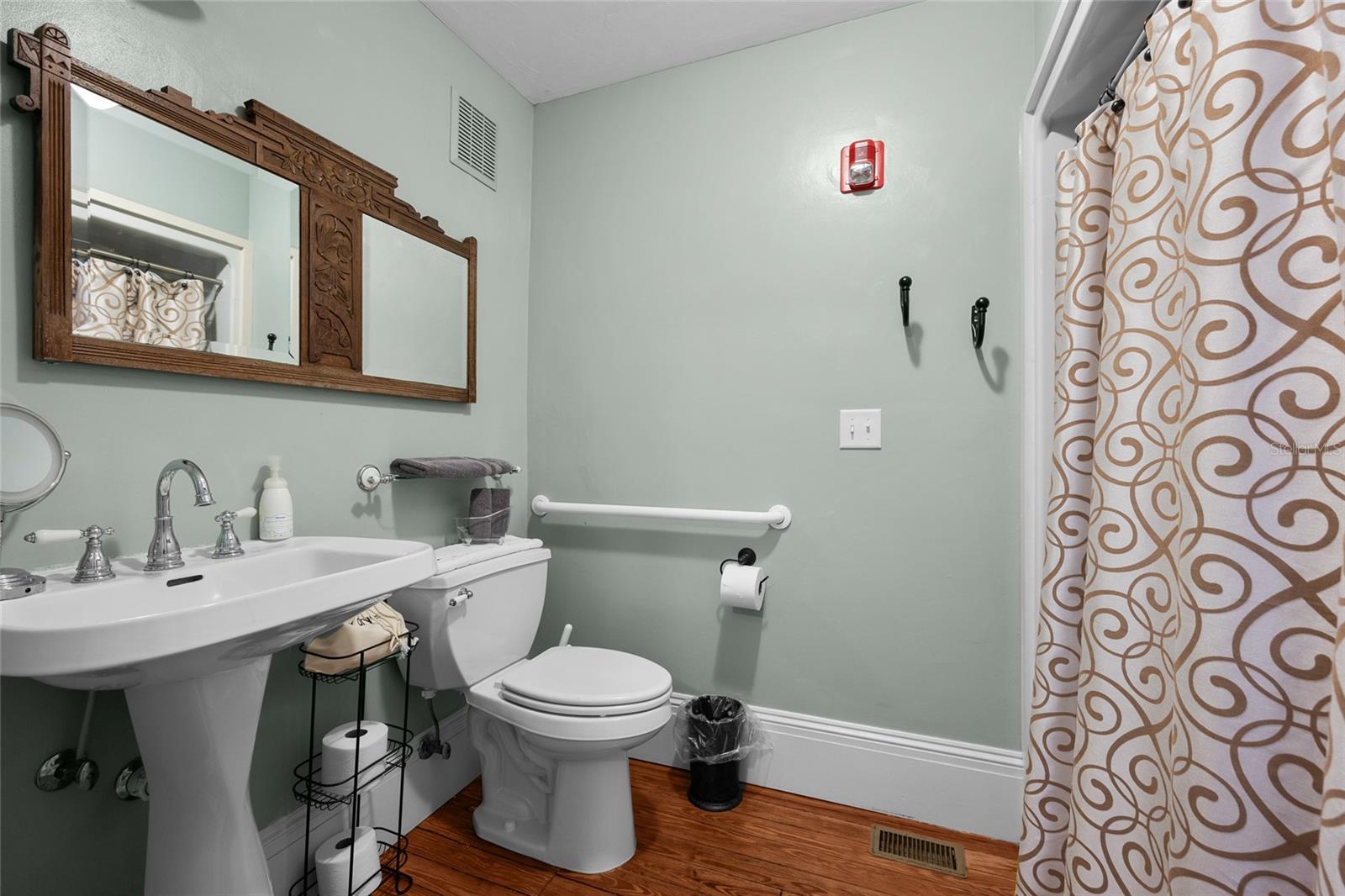 GAINESVILLE ROPERS ADD - Residential