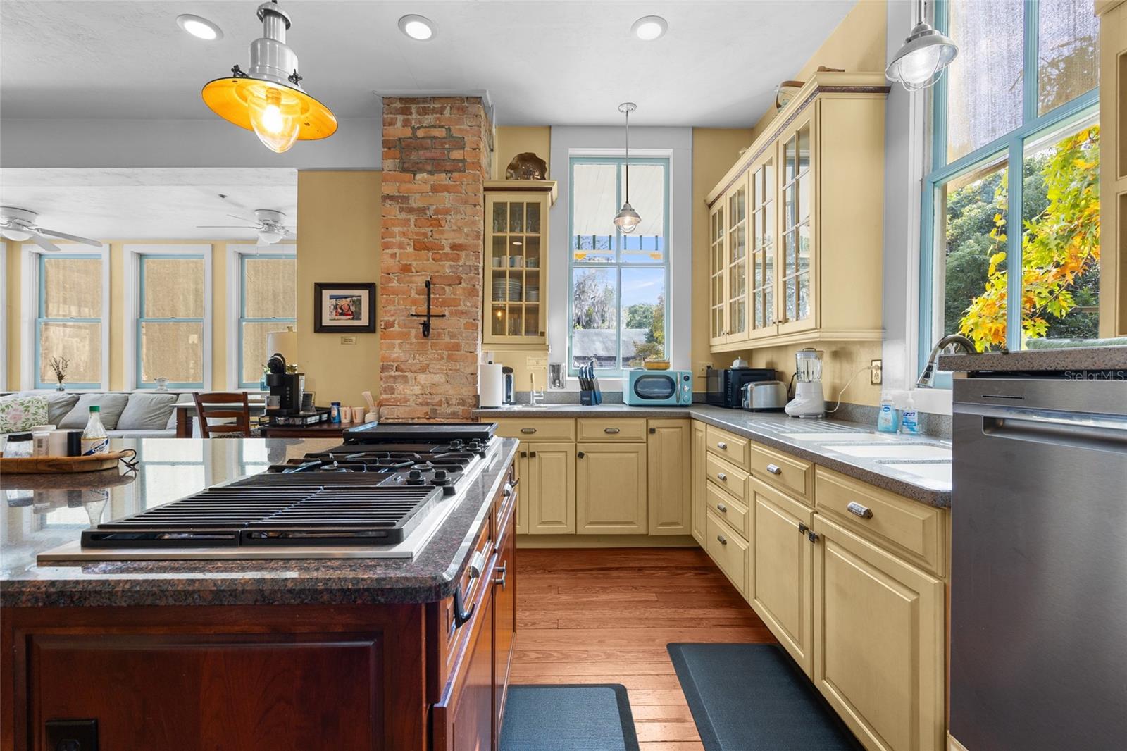 GAINESVILLE ROPERS ADD - Residential