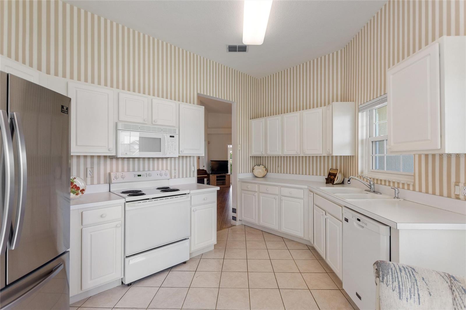 105 RIDGE VIEW DR