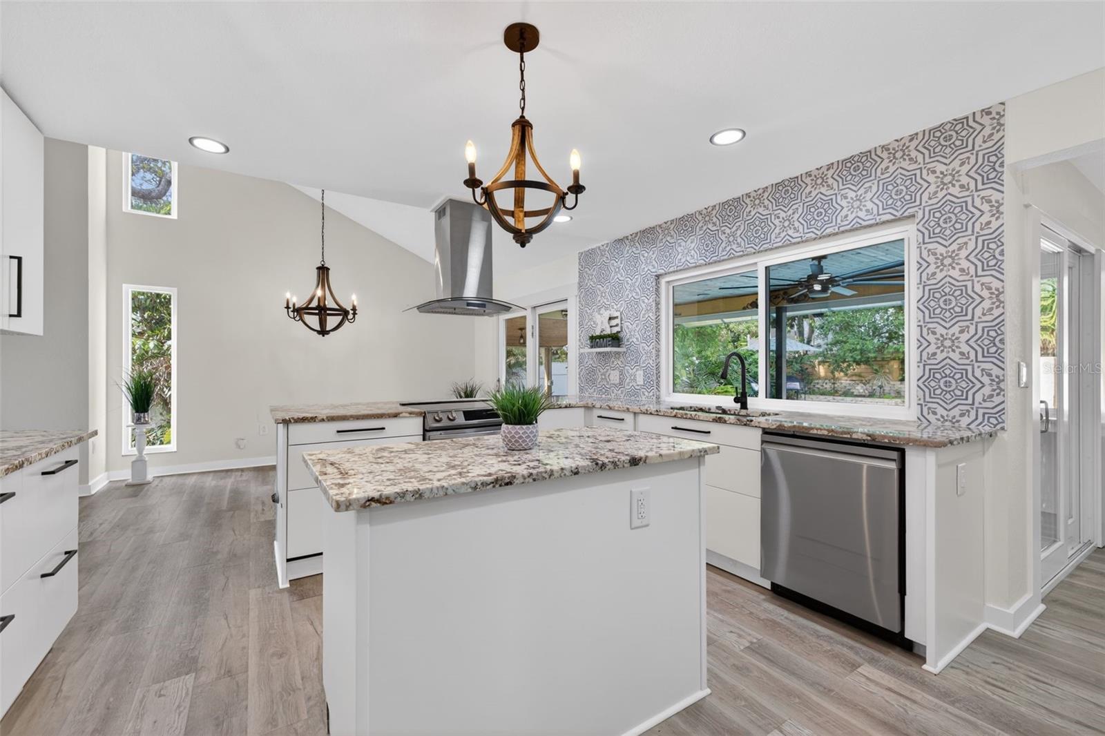 SERENE HILLS - Residential