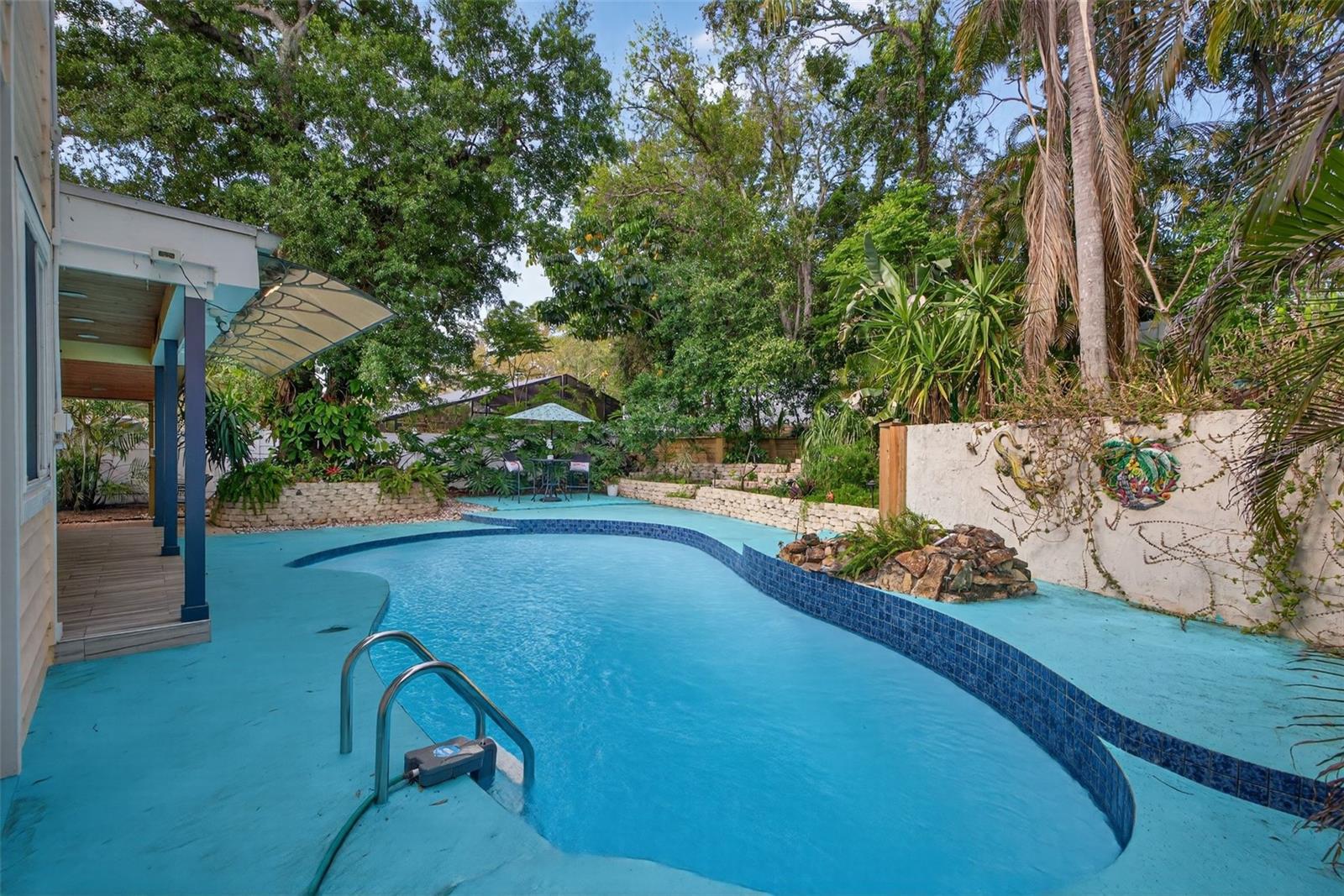 SERENE HILLS - Residential