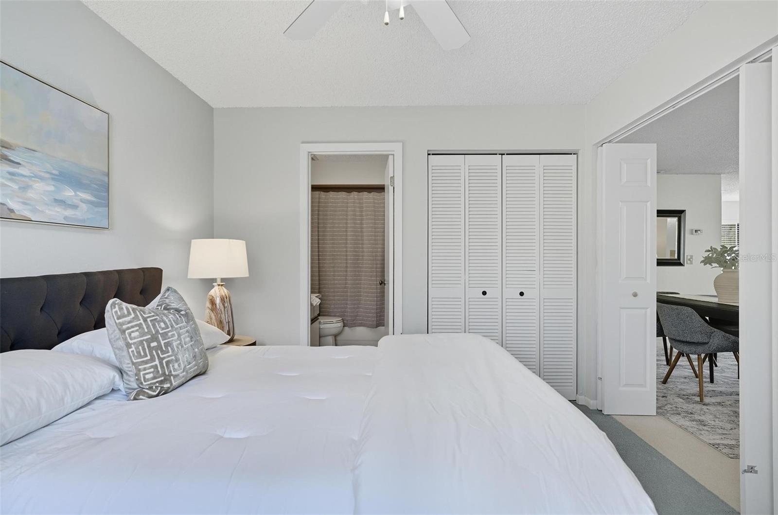 LAKE FOREST SUB - Residential