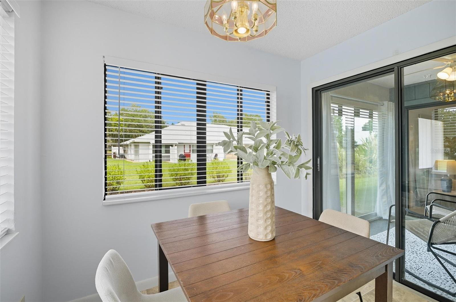 LAKE FOREST SUB - Residential