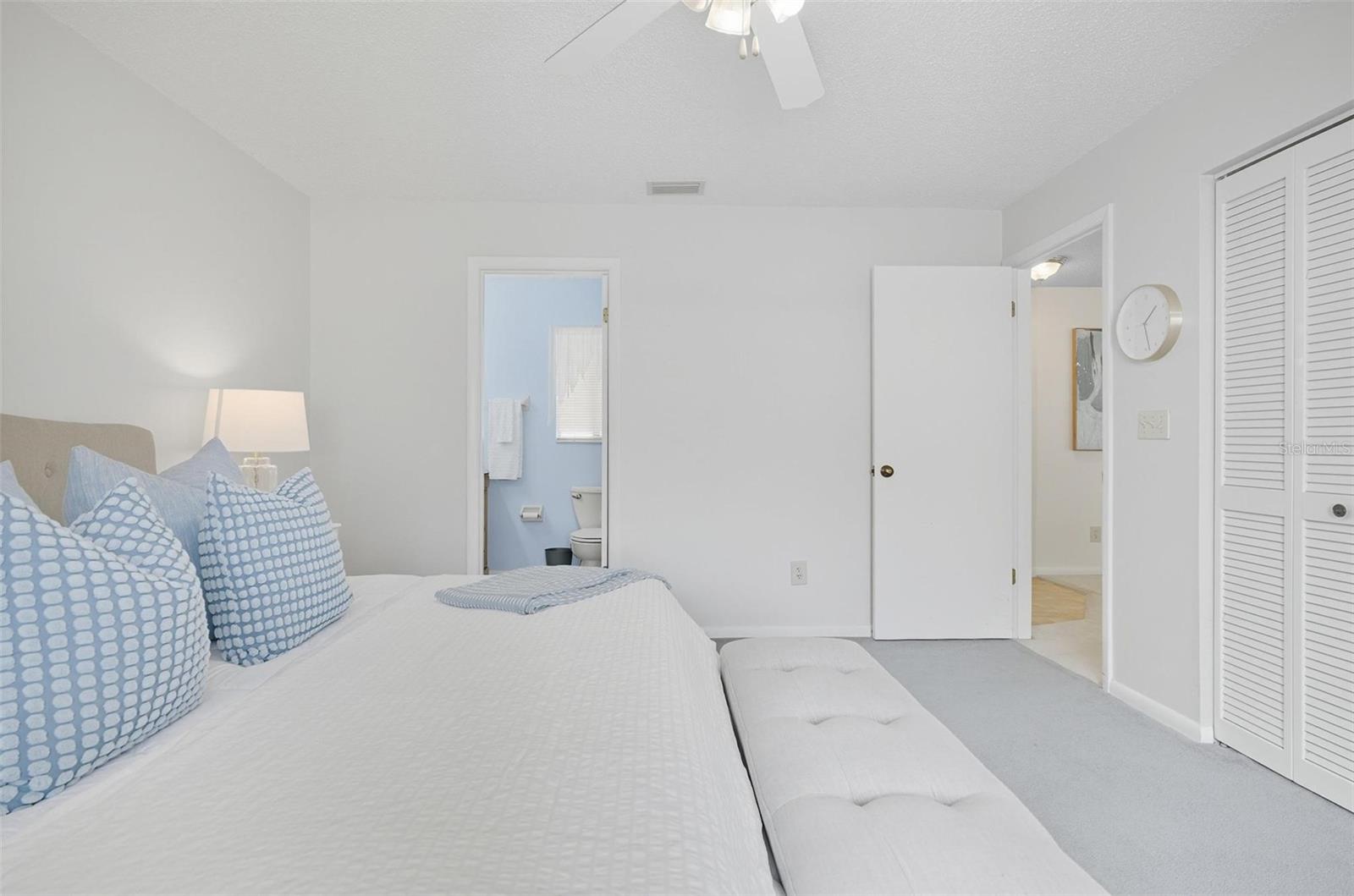 LAKE FOREST SUB - Residential