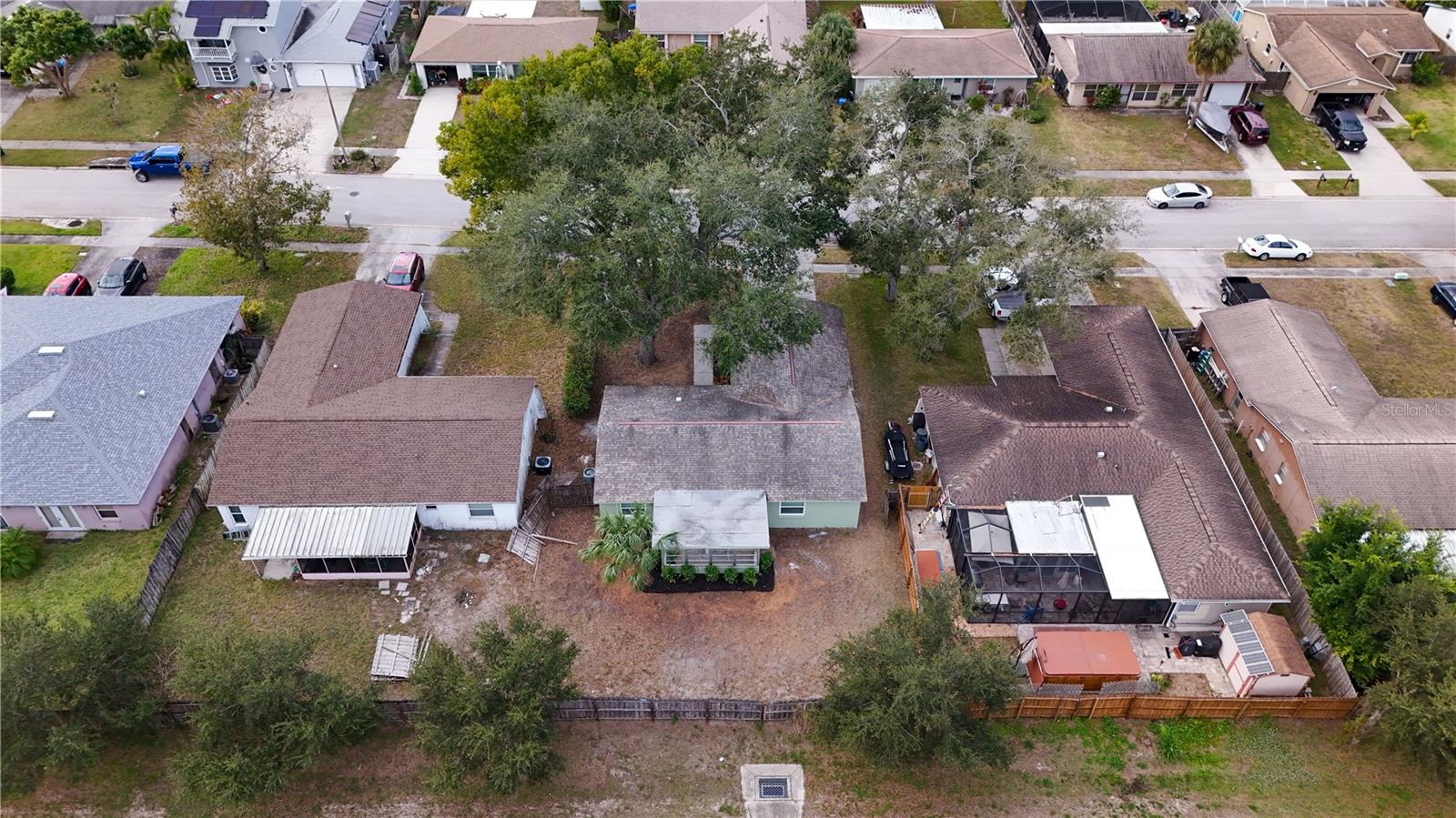 AUTUMN RUN - Residential