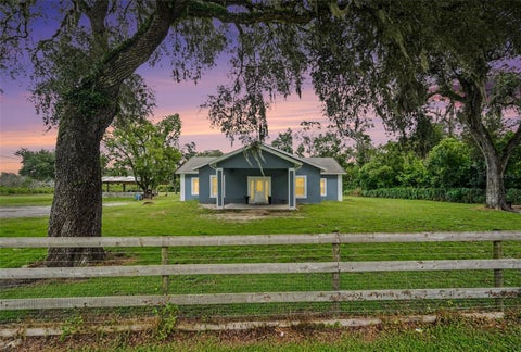 Photo of 7040 Lumberton Road, Zephyrhills, FL 33540 (MLS # TB8552136)
