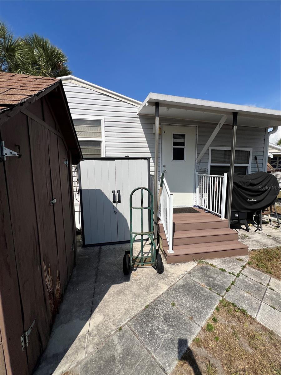 ANCIENT OAKS RV RESORT - Residential
