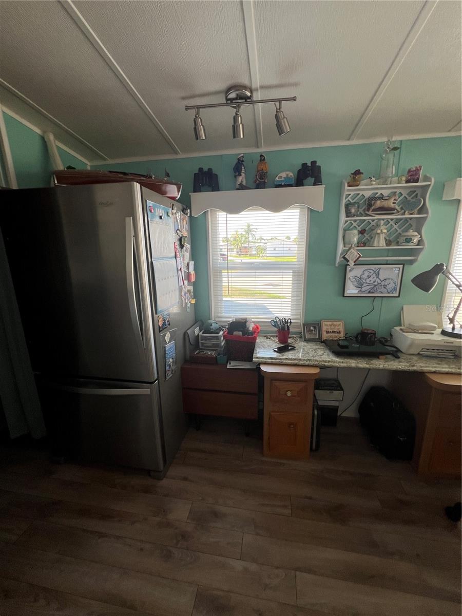ANCIENT OAKS RV RESORT - Residential