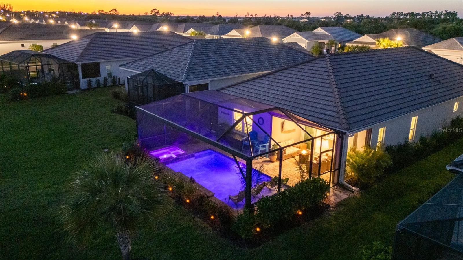 WYSTERIA-WELLEN PARK VILLAGE F-4 - Residential