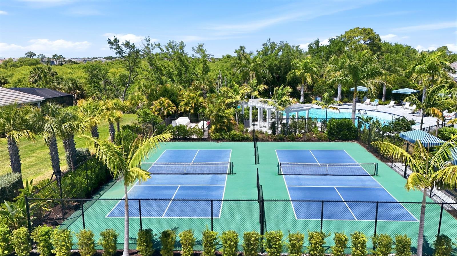 WYSTERIA-WELLEN PARK VILLAGE F-4 - Residential