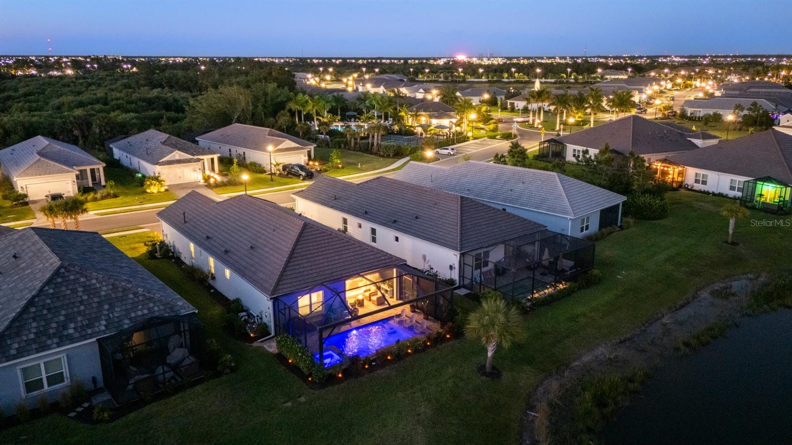 WYSTERIA-WELLEN PARK VILLAGE F-4 - Residential