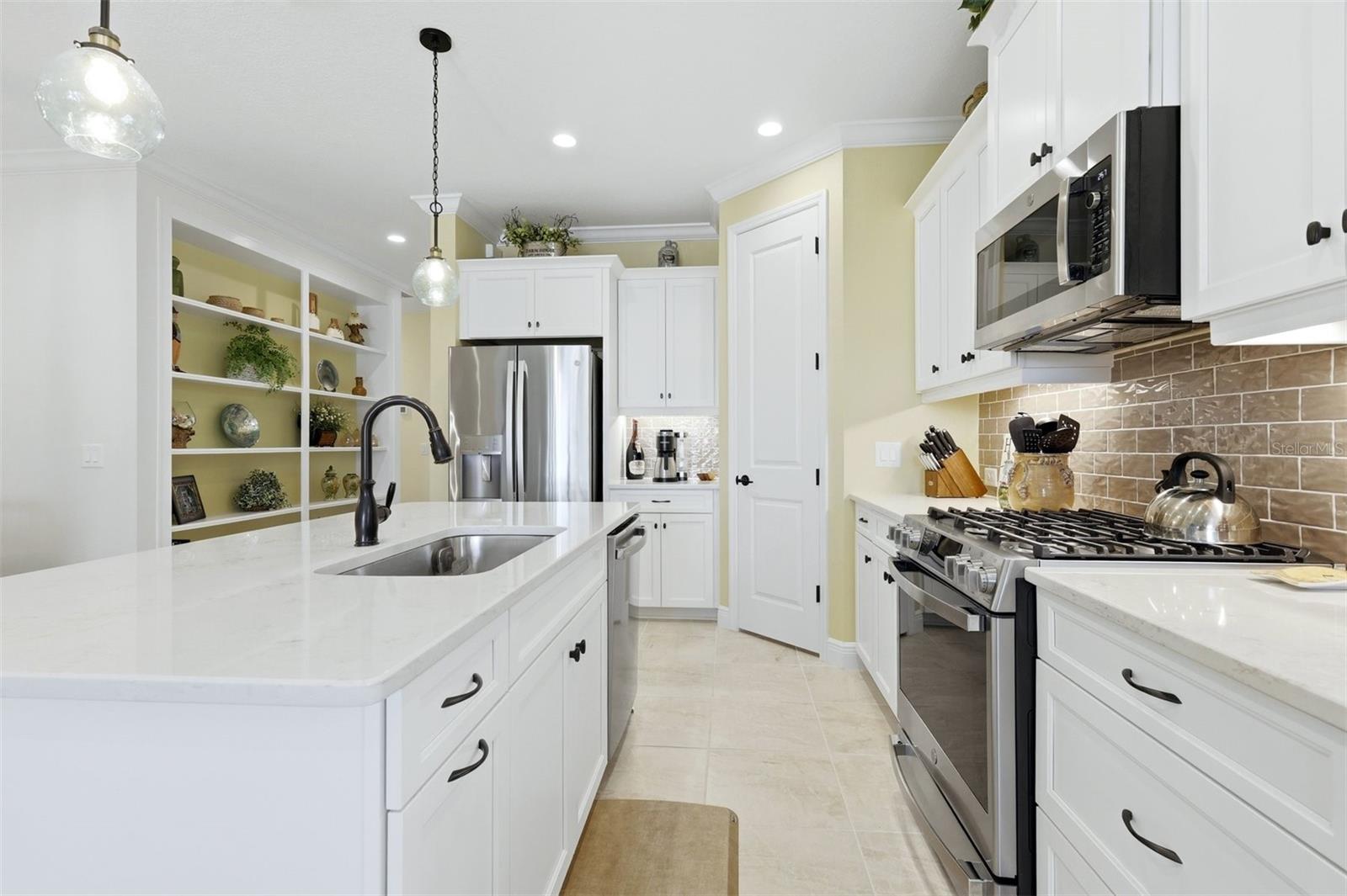 WYSTERIA-WELLEN PARK VILLAGE F-4 - Residential