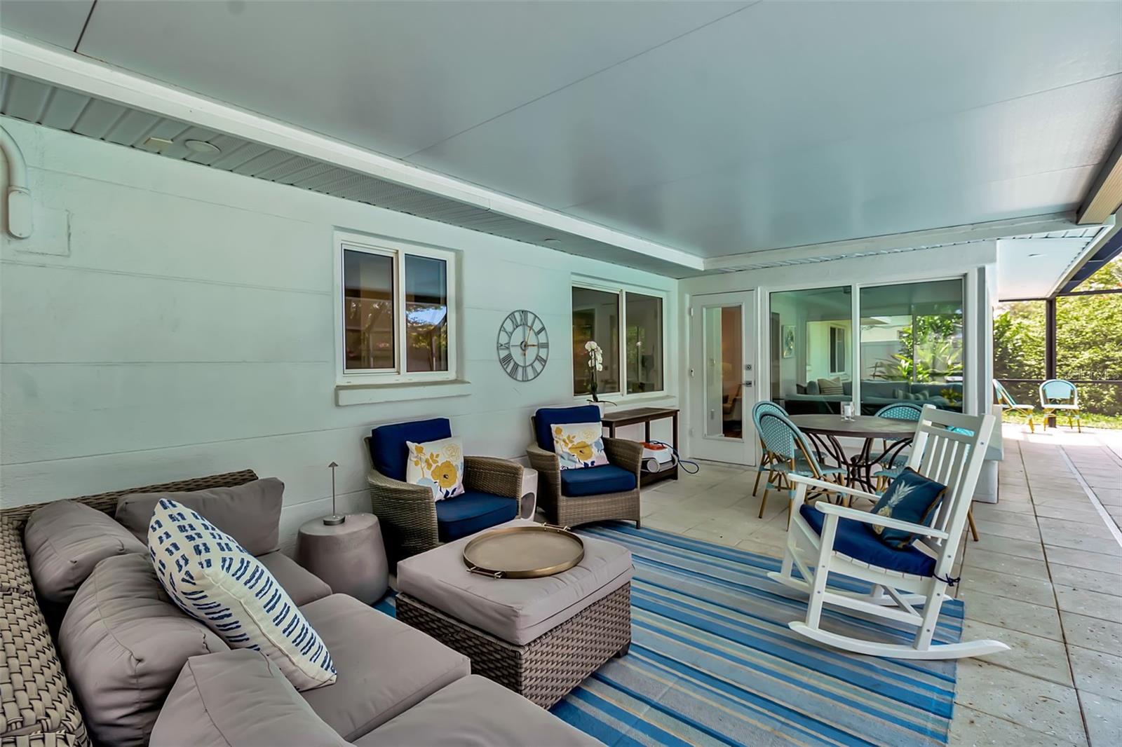 RINGLING BLVD SUB - Residential