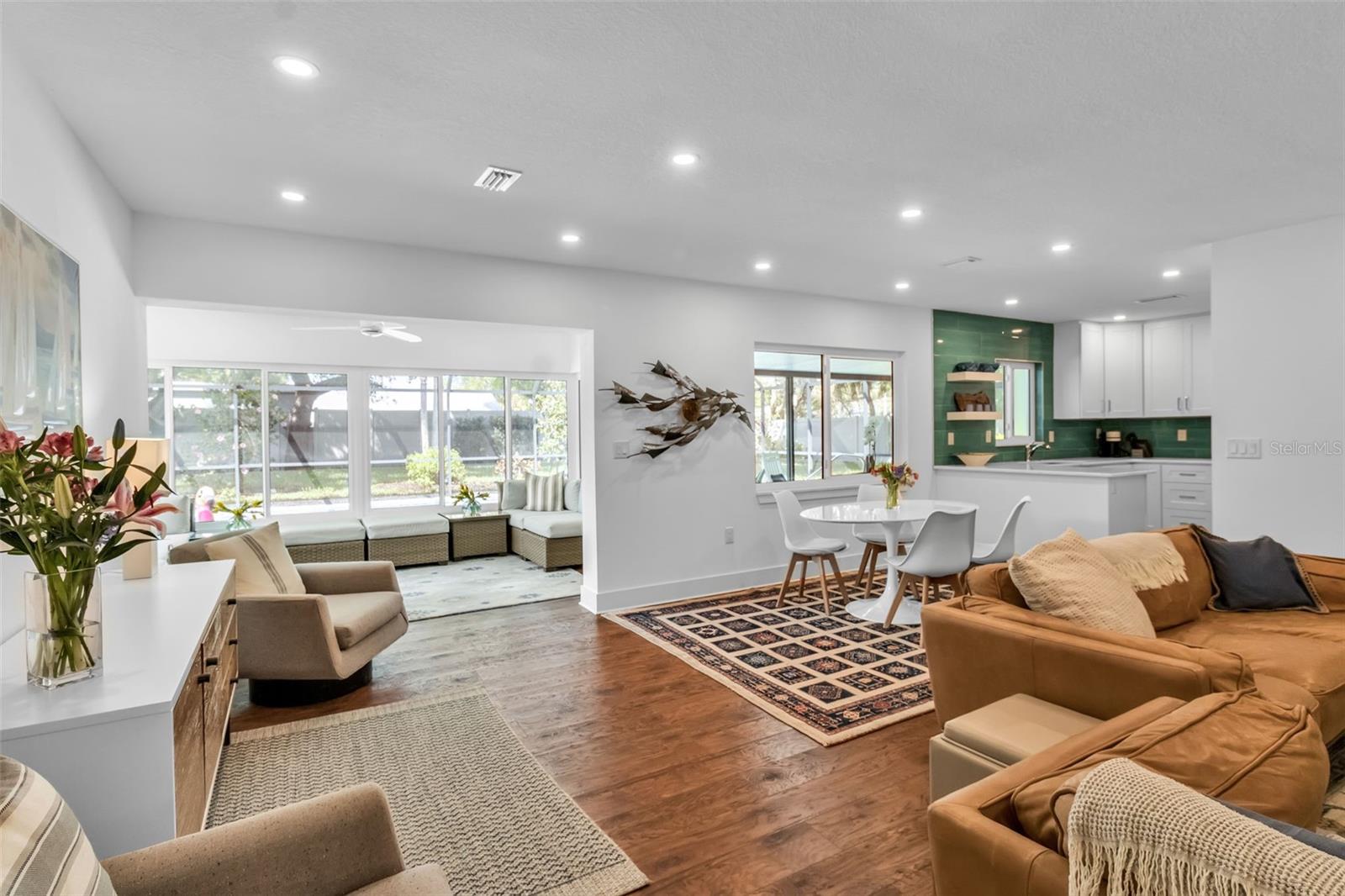 RINGLING BLVD SUB - Residential