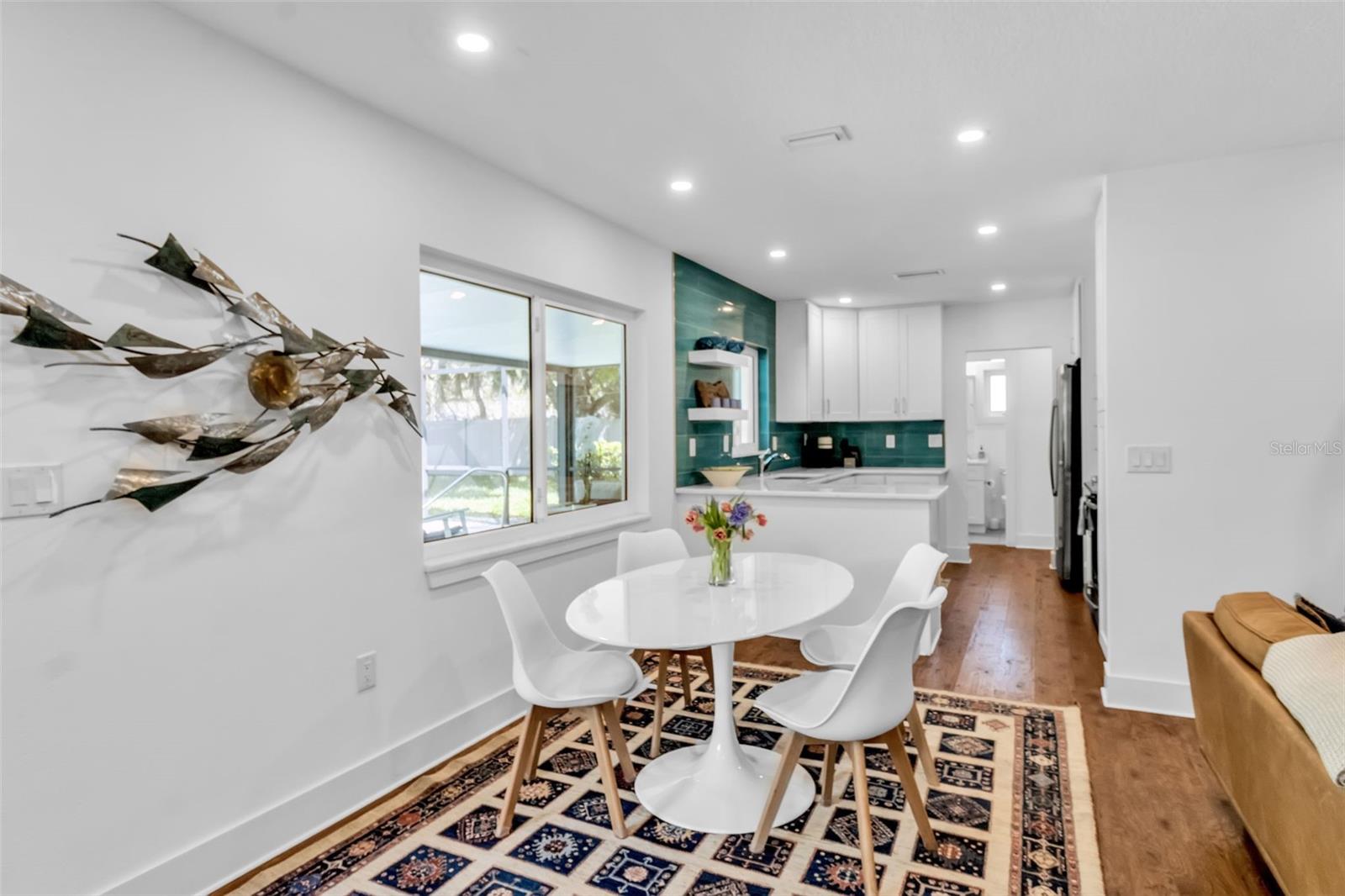 RINGLING BLVD SUB - Residential