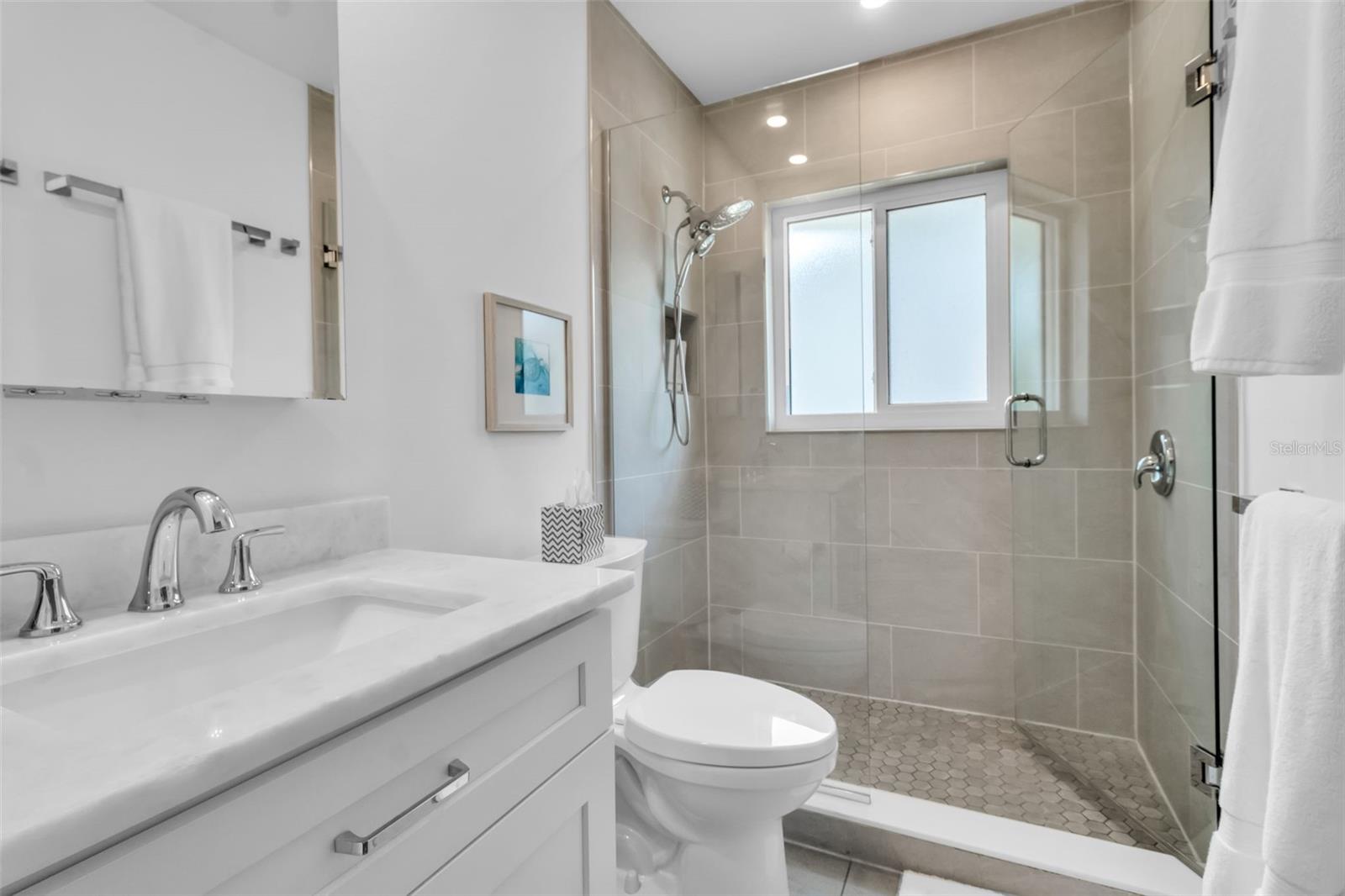 RINGLING BLVD SUB - Residential