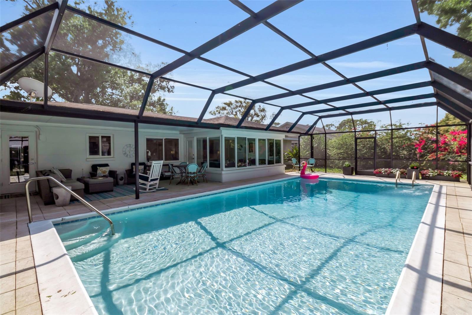 RINGLING BLVD SUB - Residential