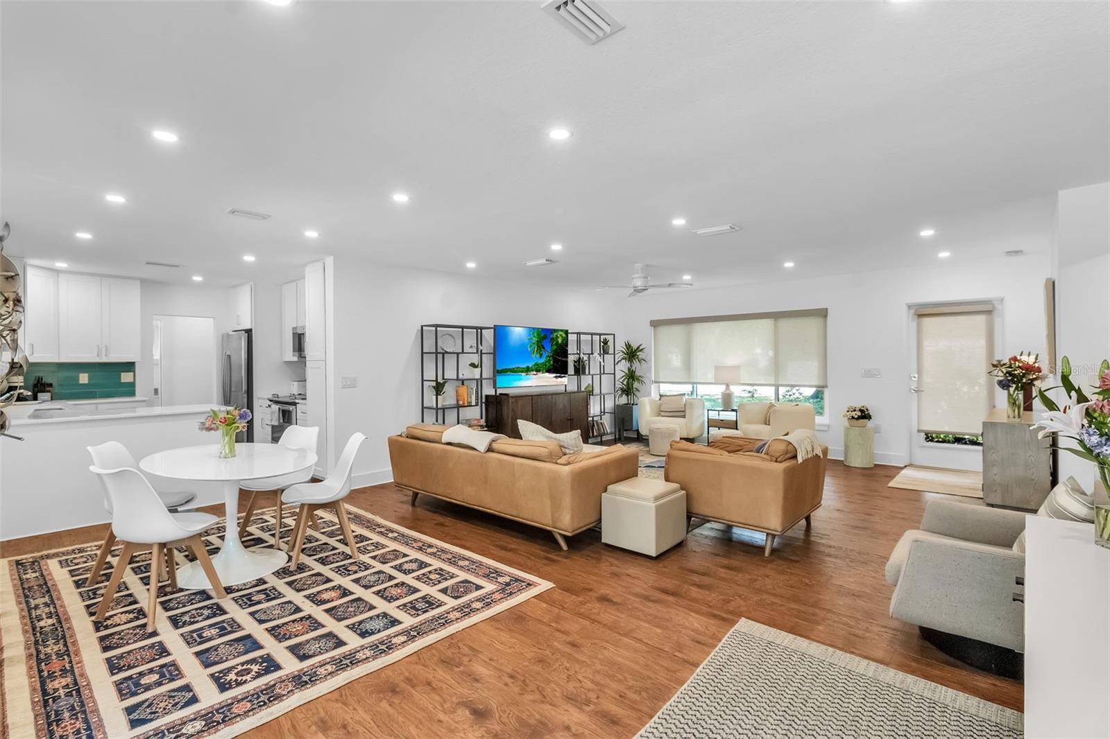 RINGLING BLVD SUB - Residential