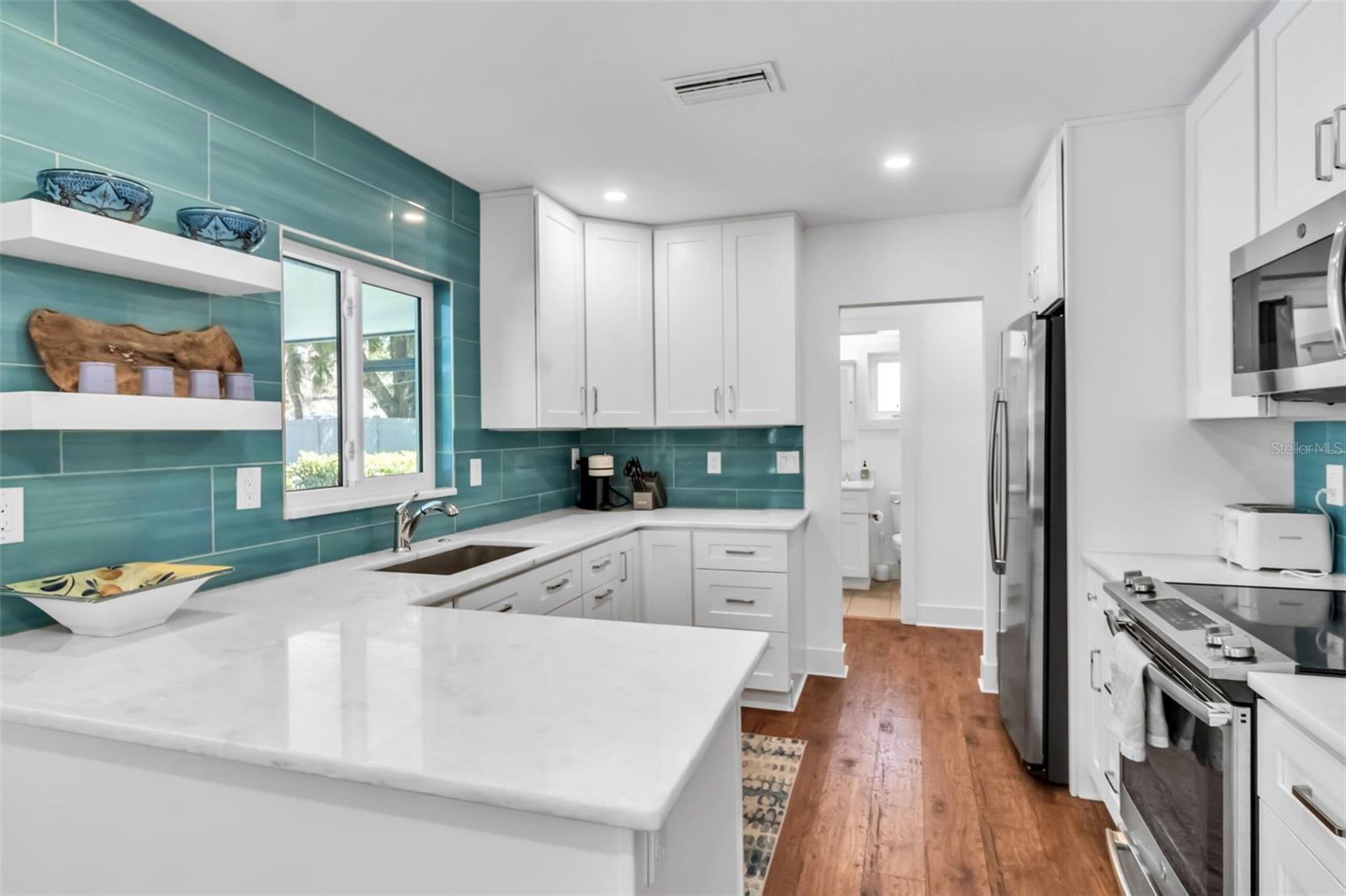 RINGLING BLVD SUB - Residential