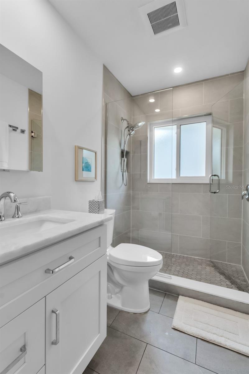 RINGLING BLVD SUB - Residential