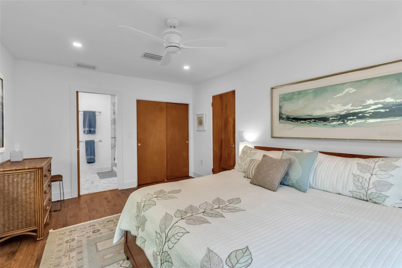 RINGLING BLVD SUB - Residential