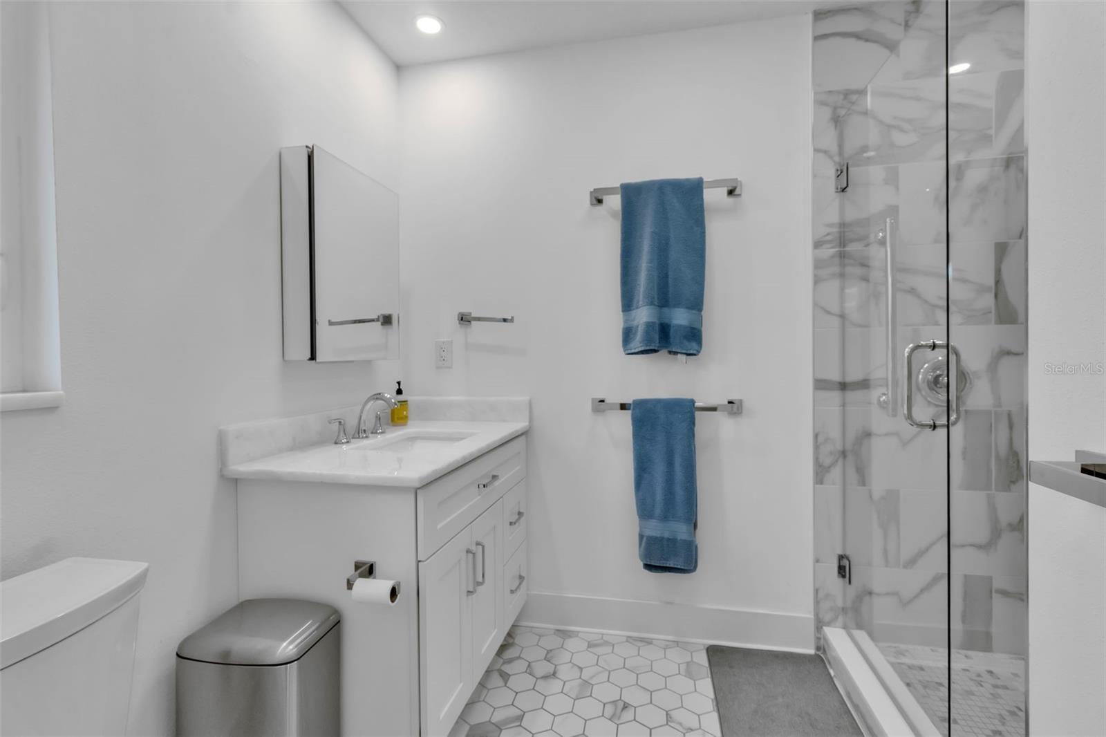 RINGLING BLVD SUB - Residential