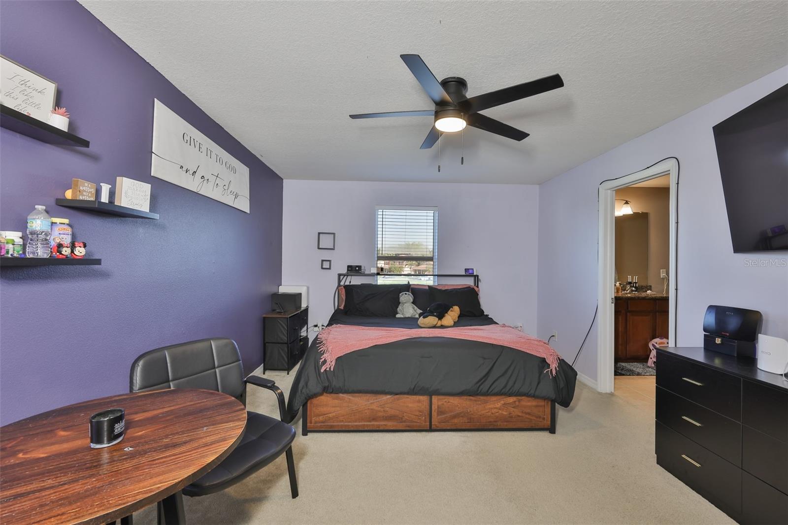 OAK VISTAS - Residential