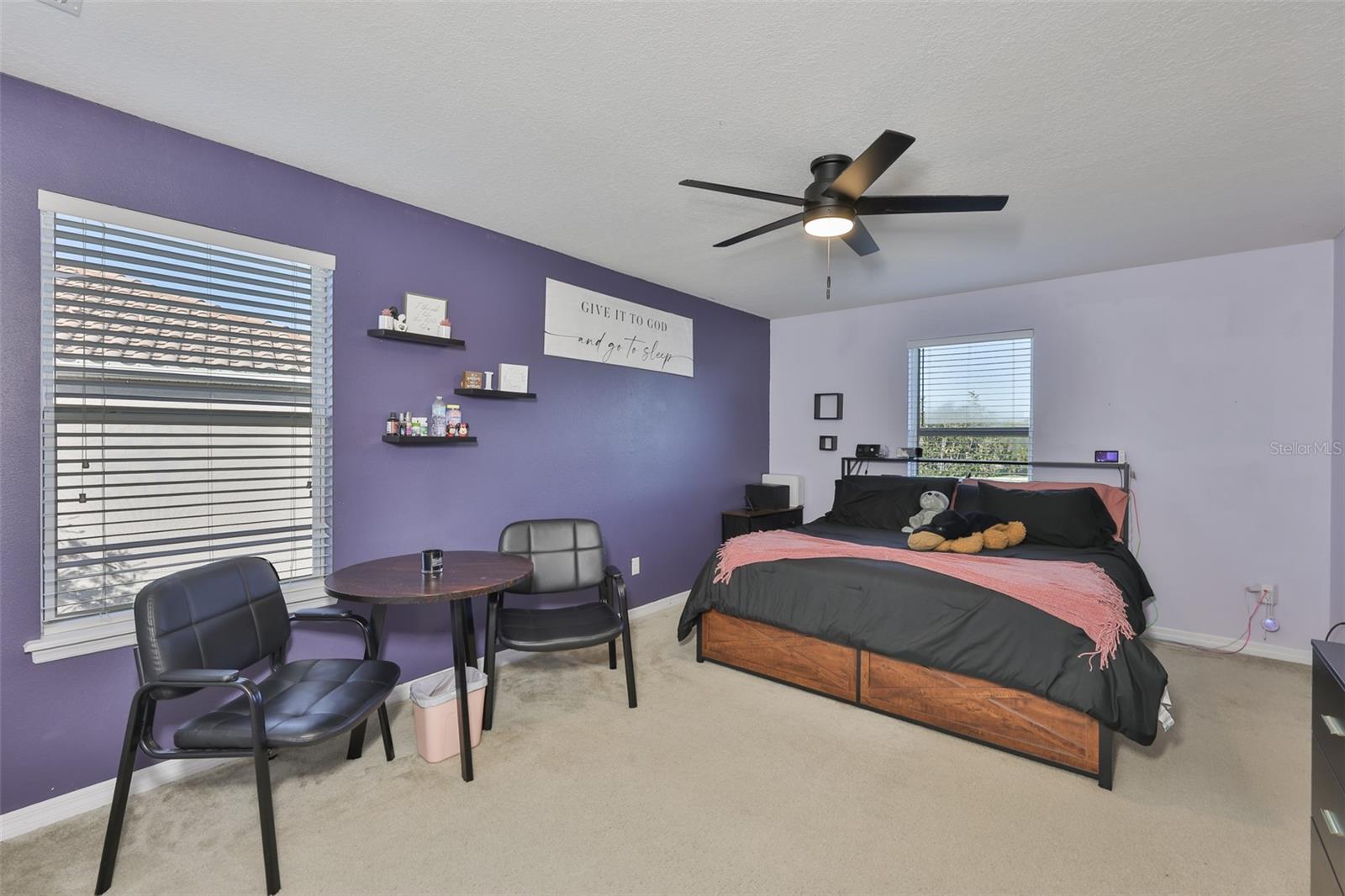 OAK VISTAS - Residential