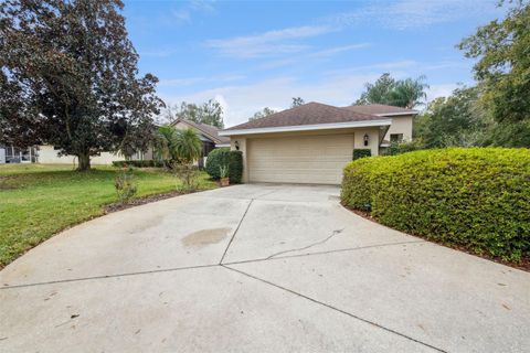 Tiny photo for 9805 Spring Lake Drive, Clermont, FL 34711 (MLS # O6372226)