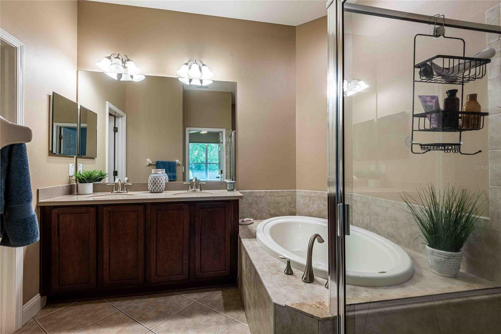 DEVONWOOD RESIDENTIAL - Residential