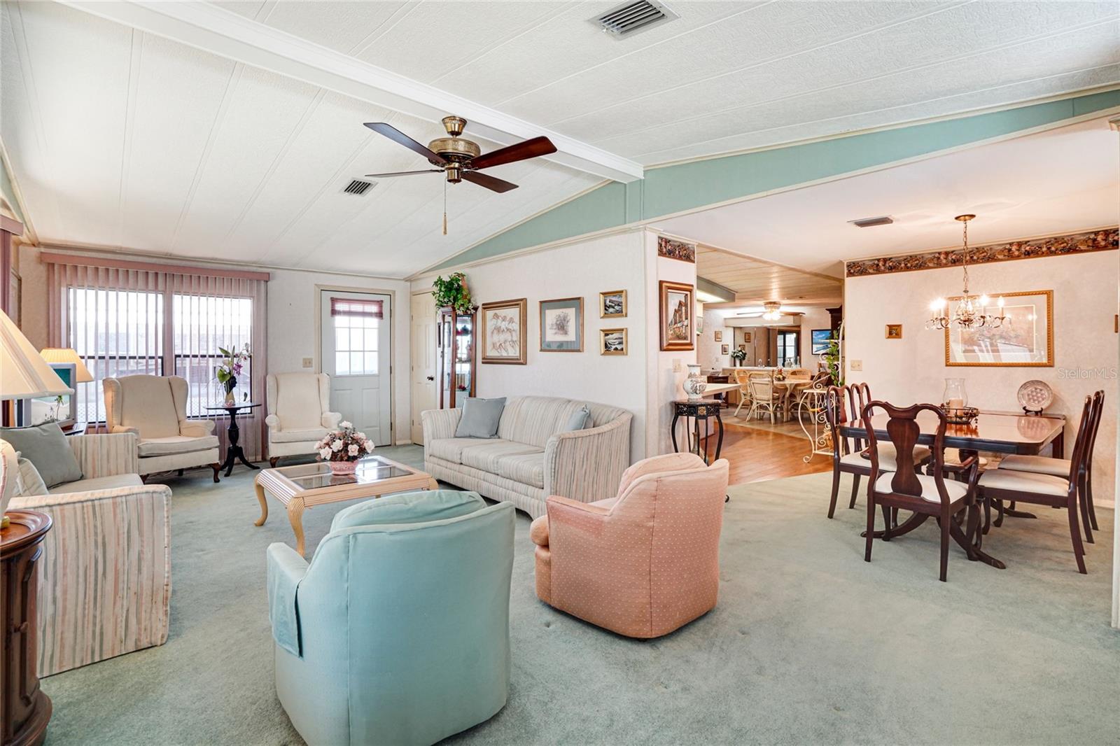 HARBOR ISLES III - Residential