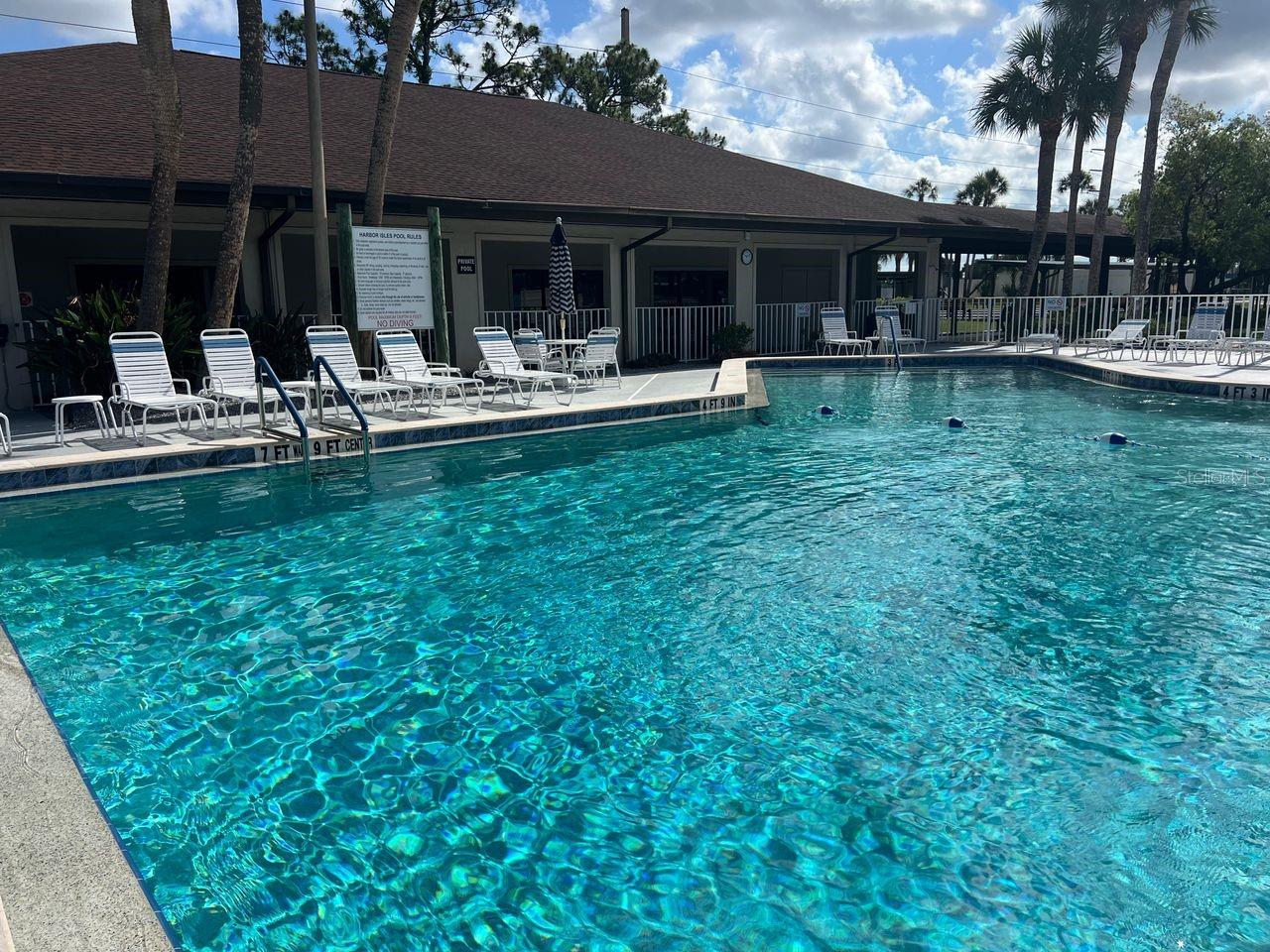 HARBOR ISLES III - Residential