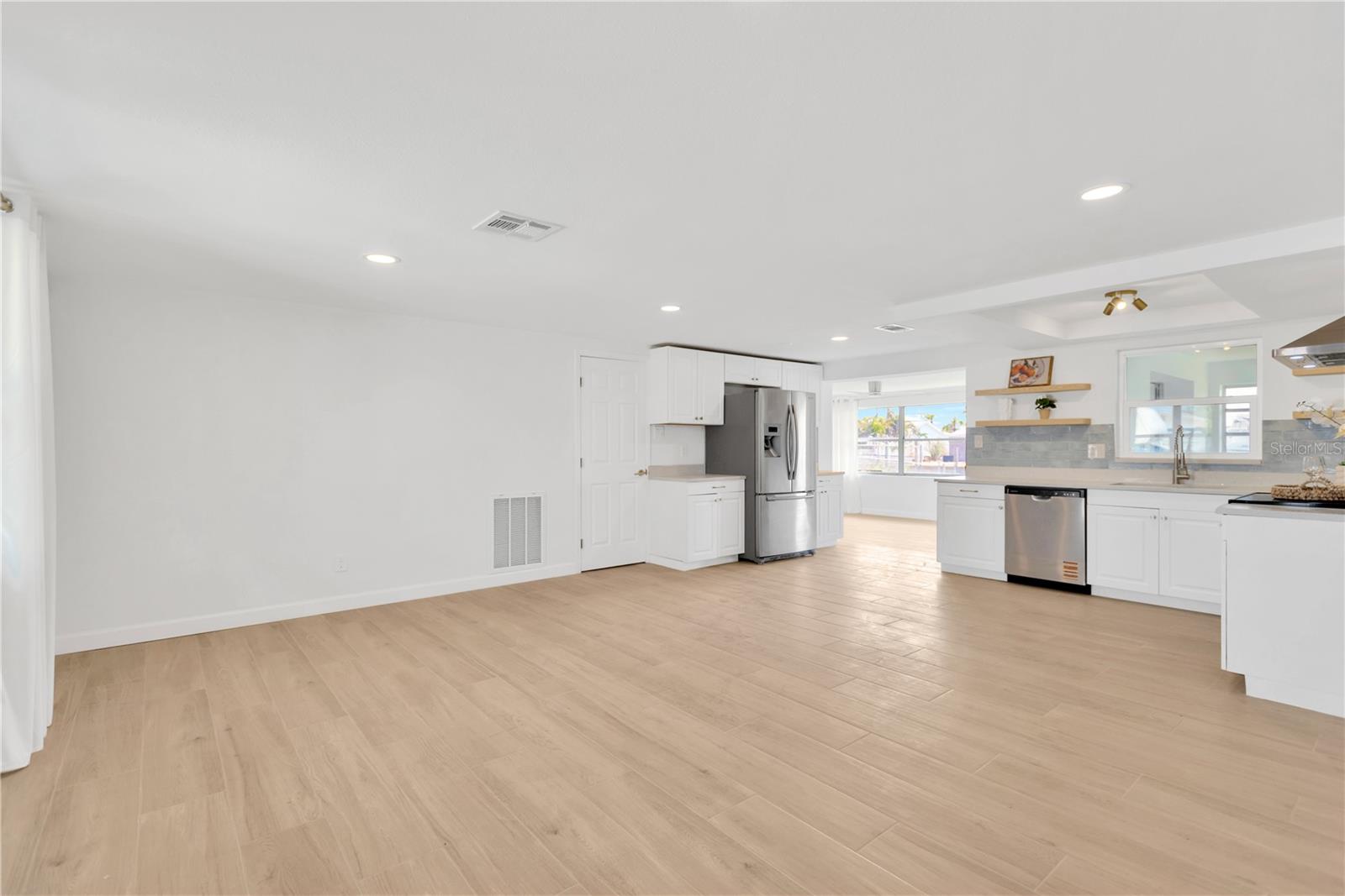 13612 VERONICA DRIVE