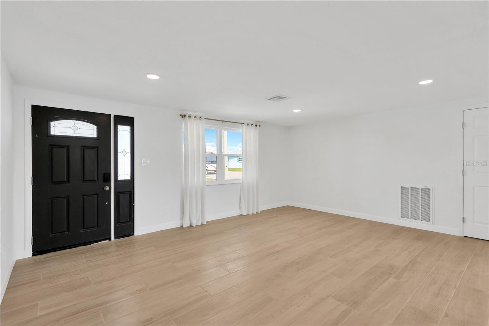 13612 VERONICA DRIVE