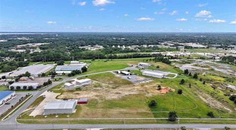Tiny photo for 1721 Leesburg Commons Court, Leesburg, FL 34748 (MLS # G5111193)