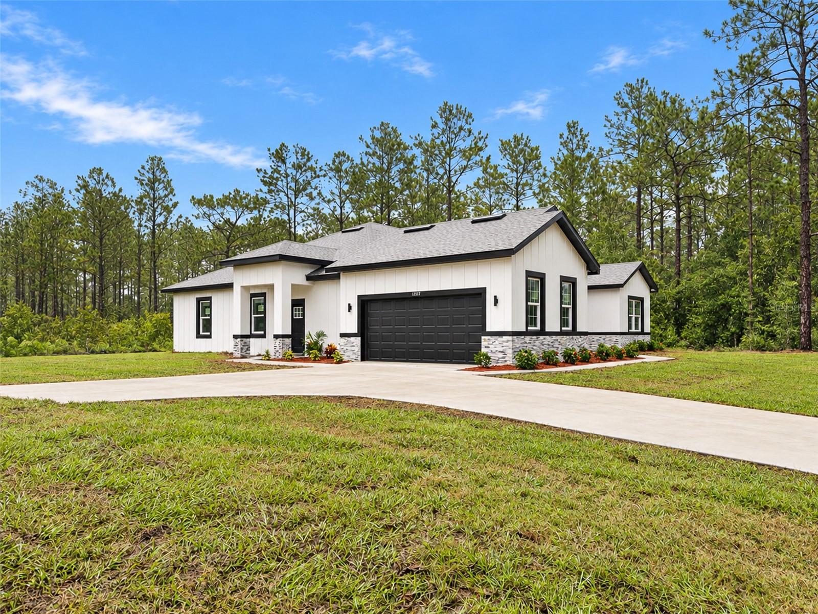12577 SW 64TH LANE