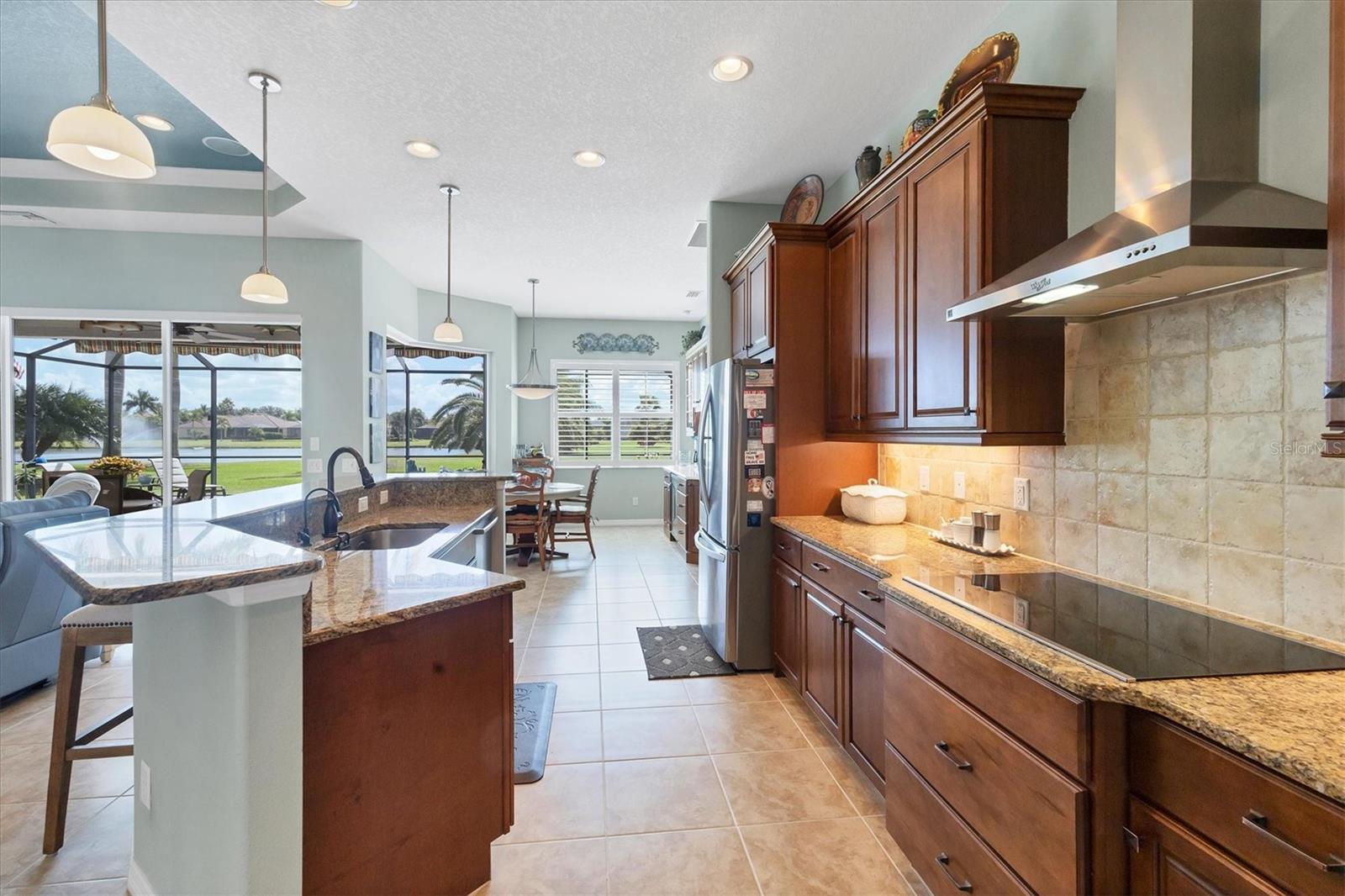 ENCLAVE AT COUNTRY MEADOWS - Residential