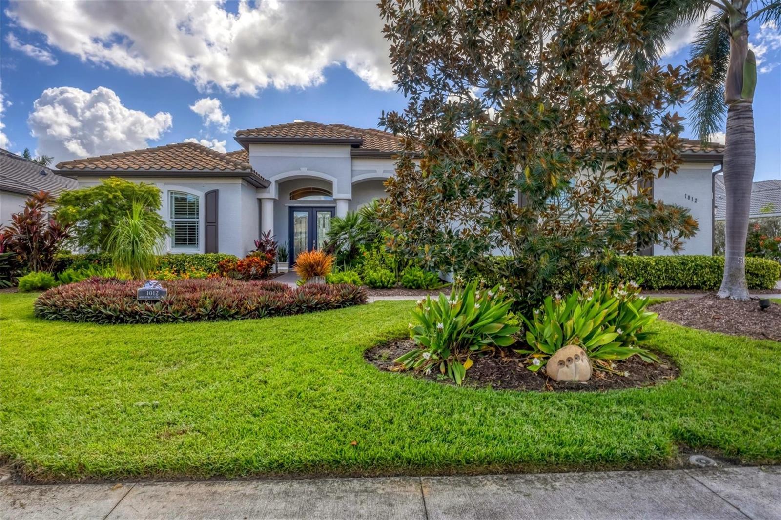 ENCLAVE AT COUNTRY MEADOWS - Residential